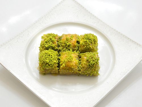 Baklava (6 adet) Porsiyon
